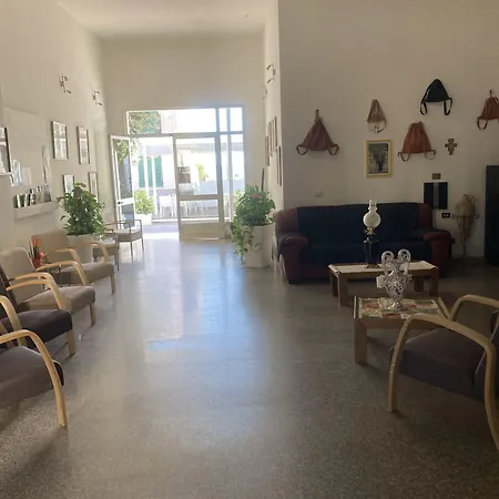 L'ancora Szálloda La Caletta