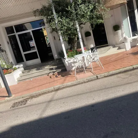L'ancora Hotel